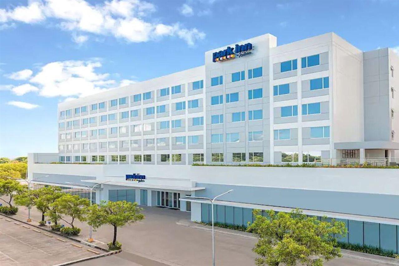 Park Inn By Radisson Bacolod Exterior photo